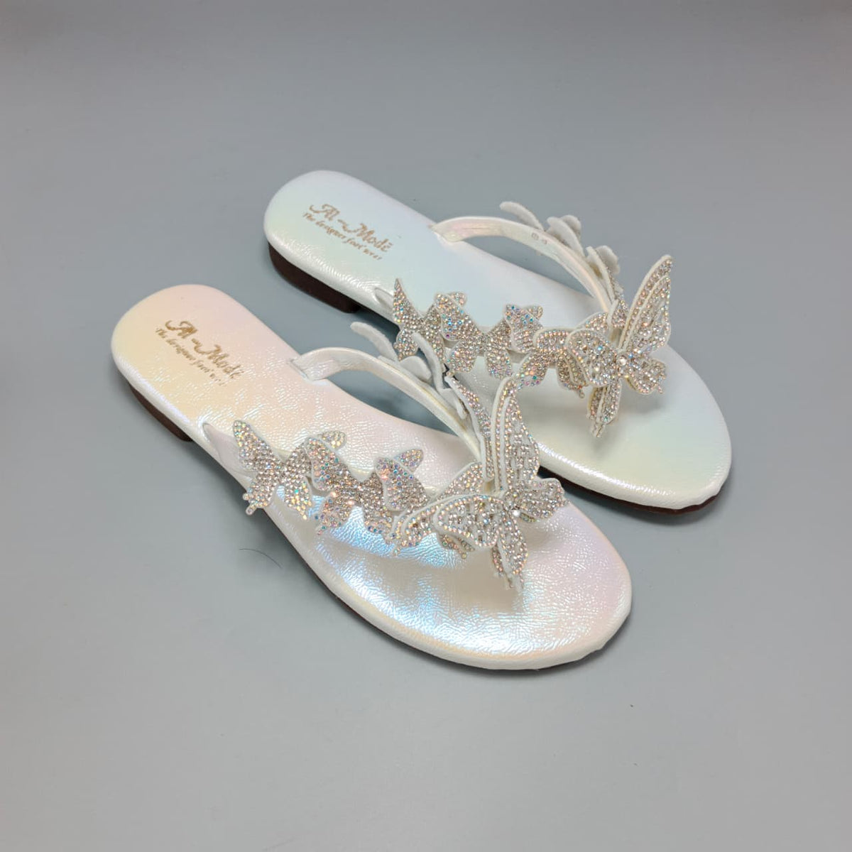 BUTTERFLY-0011 WHITE