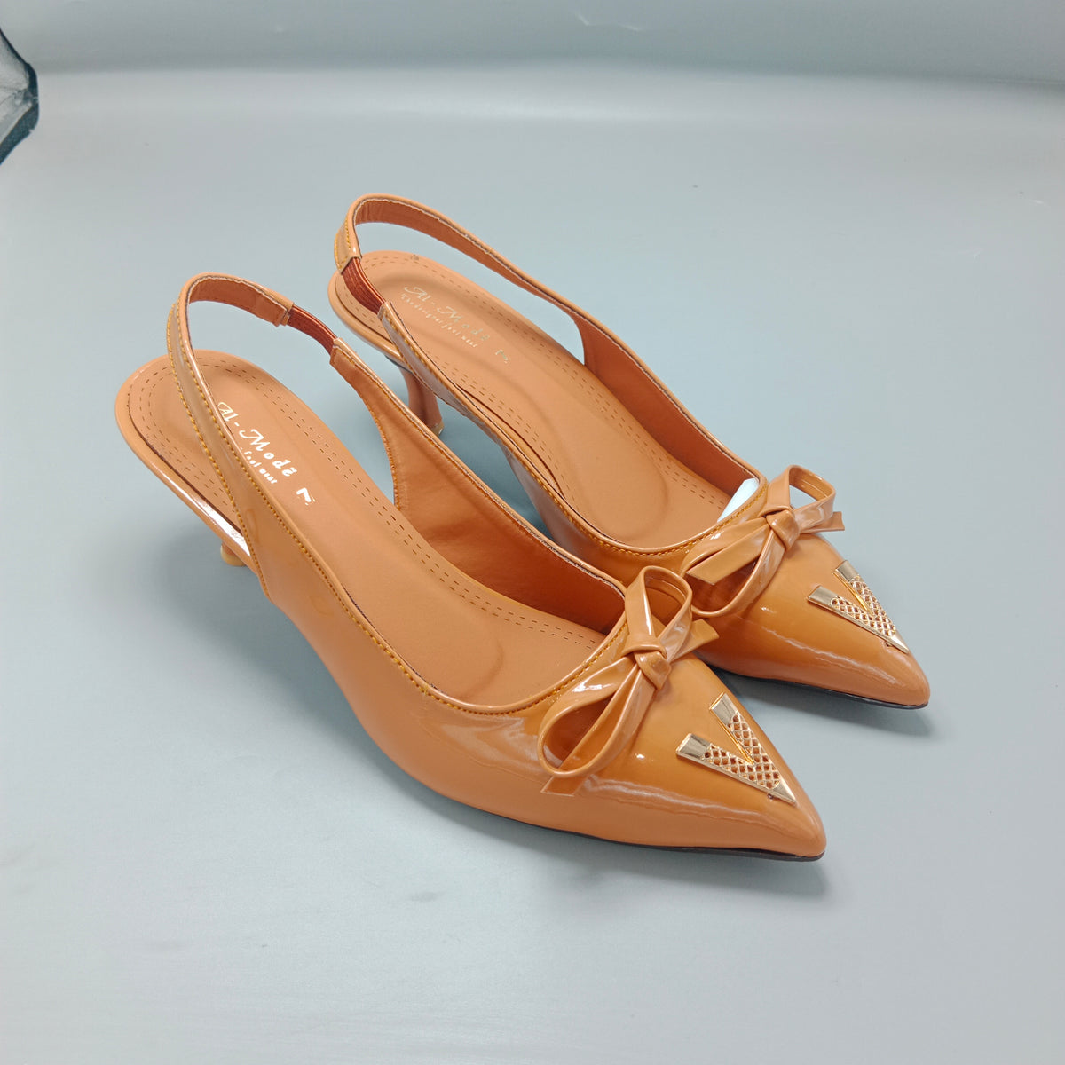 DIVA BOW CAMEL