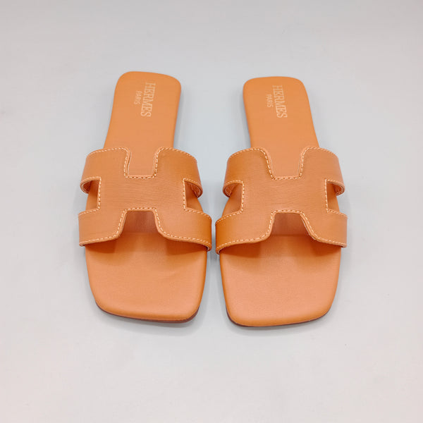 HRM-111 CAMEL