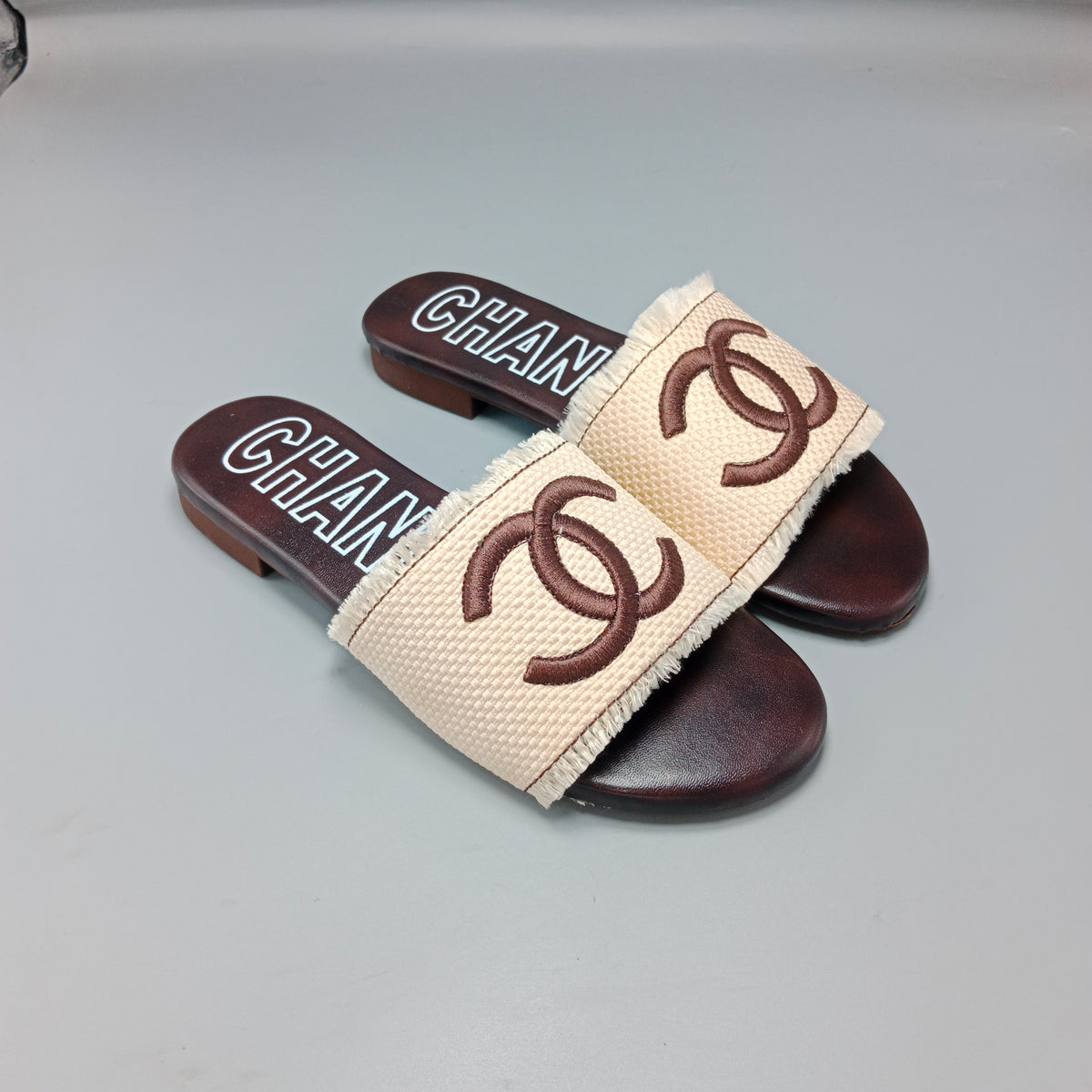 CC WALK BROWN