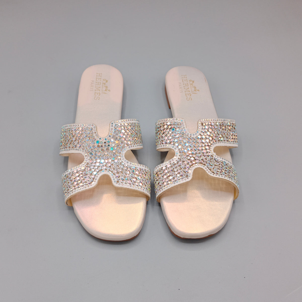 HRM-777 White