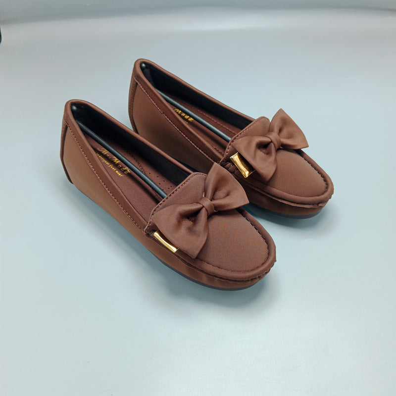 ROYAL DIVA BROWN